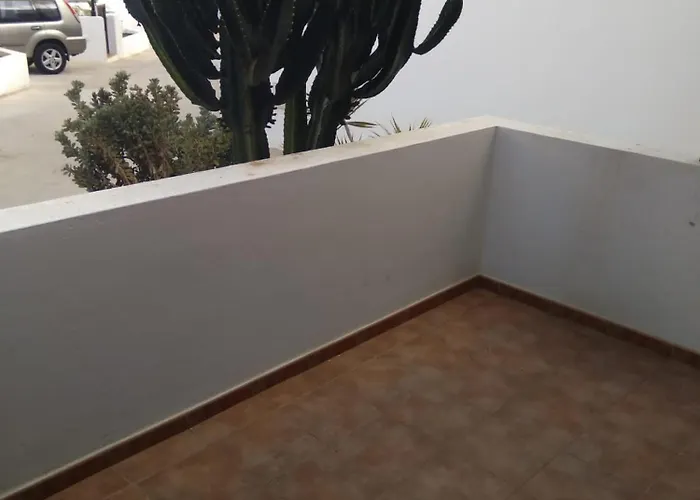 度假居 Aretina's Lanzarote Retreat *