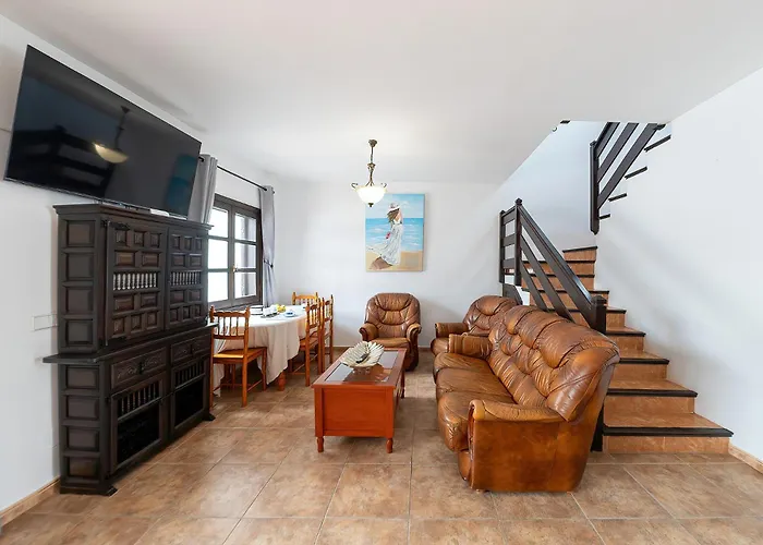 Aretina's Lanzarote Retreat 度假居