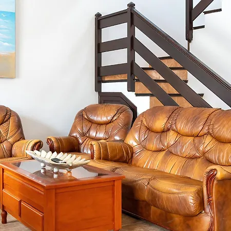 Aretina's Lanzarote Retreat كوستا تاغيسي