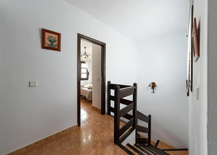 Aretina's Lanzarote Retreat * קוסטה טגוויסה